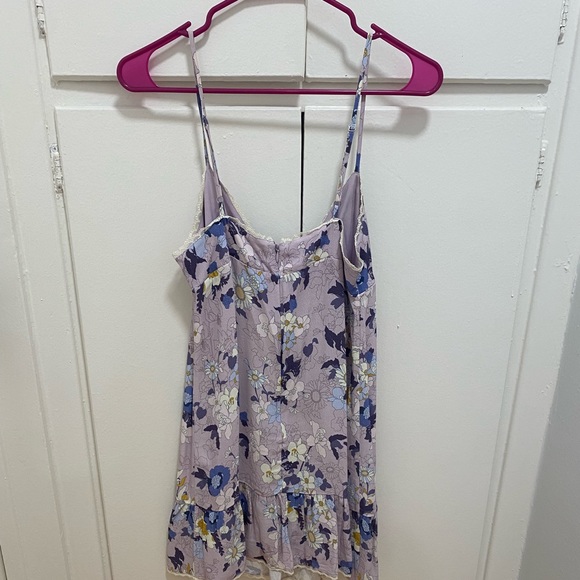 Aritzia Sunday Best Noah Dress - Picture 3 of 3